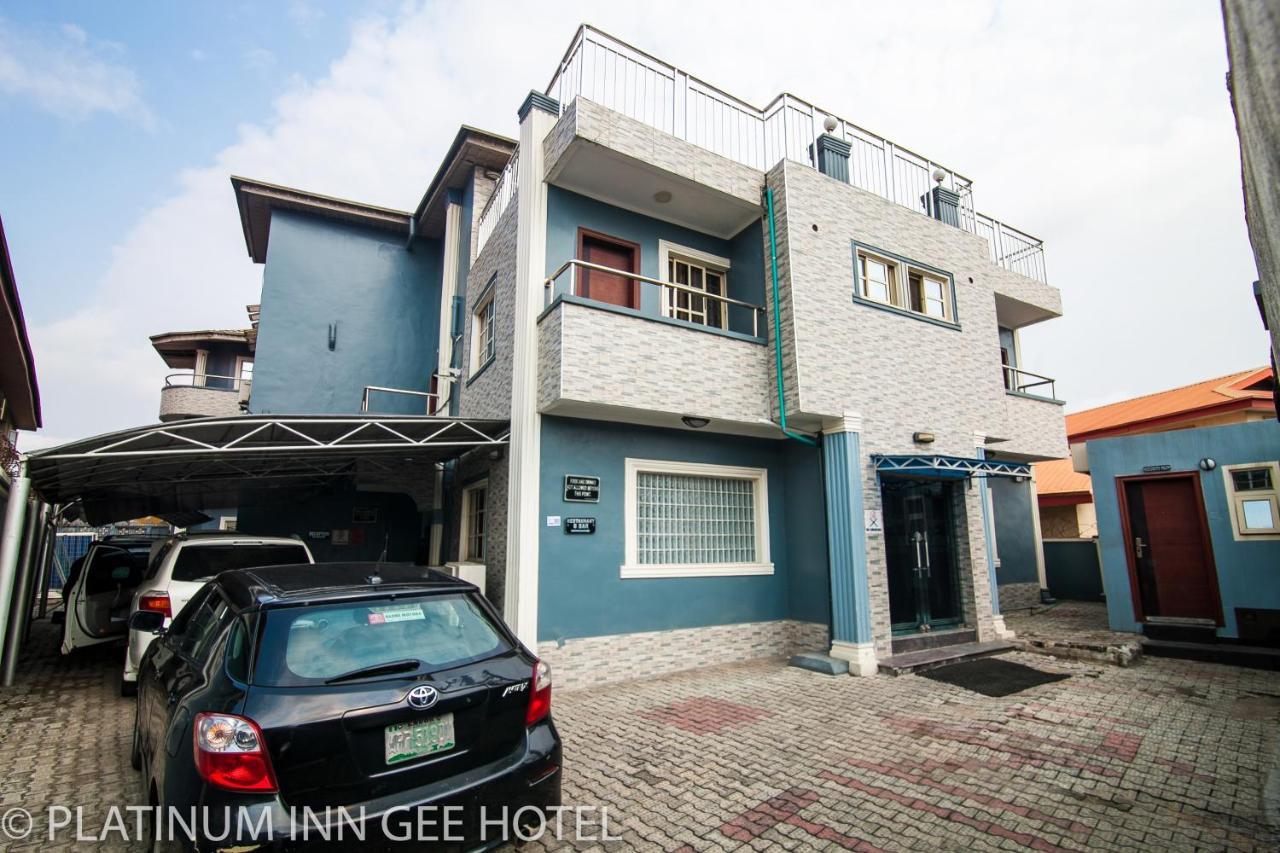 โรงแรมแพลตินัม อินน์ กี Suru Lere ภายนอก รูปภาพ